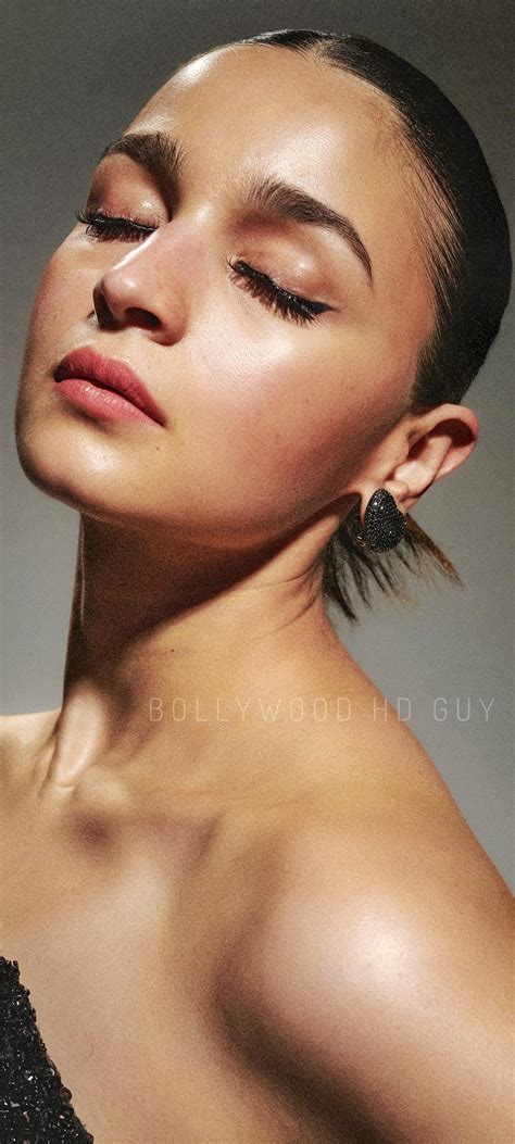 Mommy Alia Bhatt Is So Lusty 🔥🤤😍 Rindianactresshub