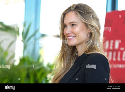 An Israeli Model Bar Refaeli Becomes The New Xti Ambassador At Ginkgo