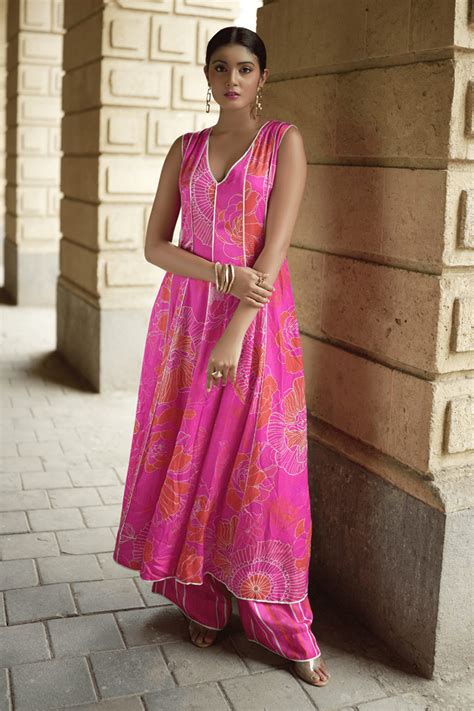 Buy Pink Modal Satin Print Floral Deep V Blossom Kurta With Culotte