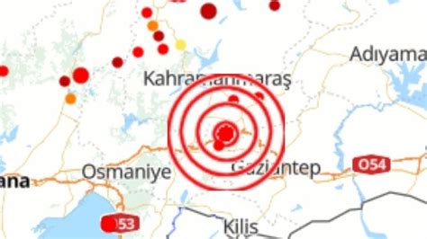 Pazarc K Ta B Y Kl Nde Deprem Elbistan N Sesi