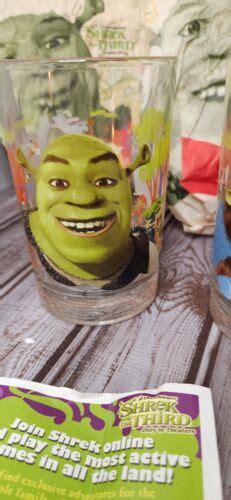 Mcdonalds Dreamworks Shrek The Third Glass Collector S Cup Set Of