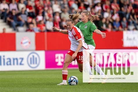 Jill Baijings 18 FC Bayern Muenchen Frauen Hildur Antonsdottir 7