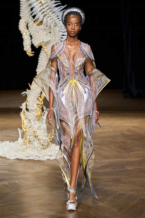 Iris Van Herpen Couture Fall