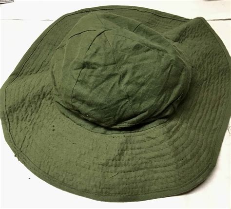 Viet Cong Boonie Hat Wide Brim Green Enemy Militaria