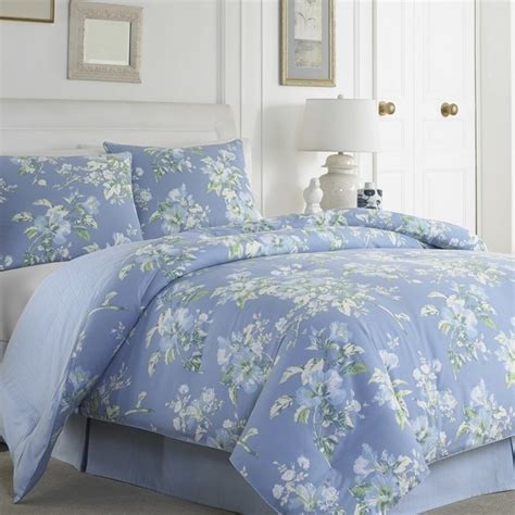 Laura Ashley Bedding Sets A Pleasant Sleep In A Stylish Bedroom