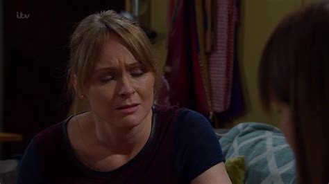 Rhona Forbids Vanessa From Telling The Police About Pierce Emmerdale