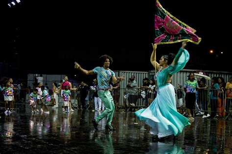 FCC Fundação Catarinense de Cultura Exposição Estandartes em