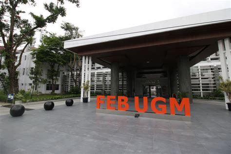 Pertahankan Kualitas Pendidikan Unggul Prodi Feb Ugm Raih