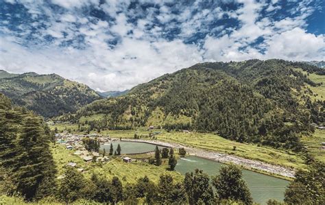 amit kagra. travel & lifestyle photographer. Barot Valley- visual Paradise in Himachal Pradesh