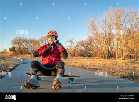 Putting On Wheel Hi Res Stock Photography And Images Alamy