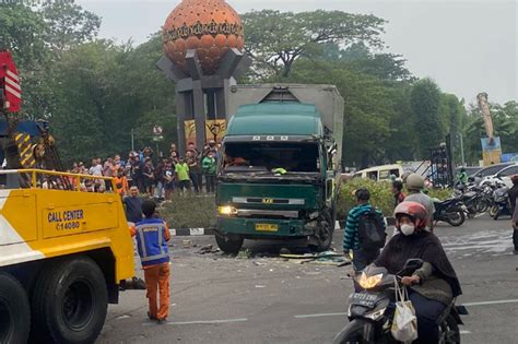 Sebelum Tabrak Lari Di Tangerang Sopir Truk Sudah Ugal Ugalan Sejak Di