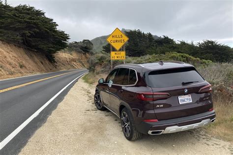 2020 Bmw X5 Xdrive40i Real World Test Edmunds Team Prefers The Bmw X5 S Luxe Cabin Over Ride