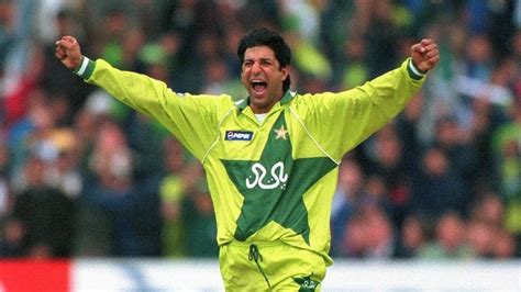 wasim akram  pakistan gave  opportunities  babar  rizwan