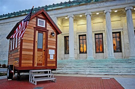 Would You Pay 39000 For The Worlds Smallest House Its Sellers Argue