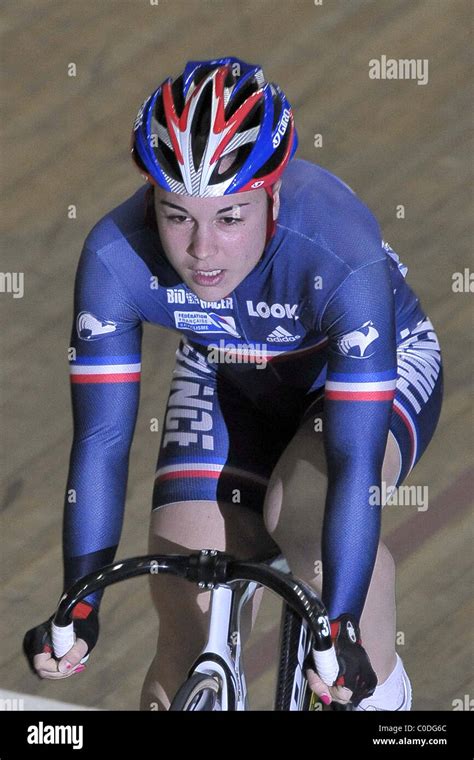 Womens Sprint Uci Manchester Velodrome Uk Fotos Und Bildmaterial In Hoher Auflösung Alamy