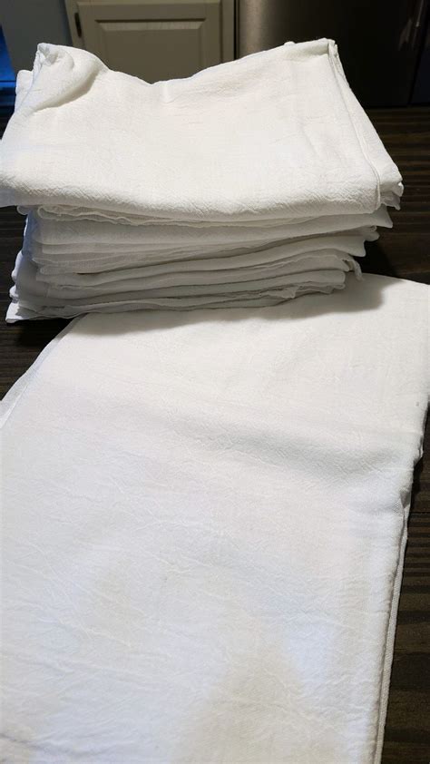 How to decorate flour sack towels for your home decor. Stop shopping for them, and DIY it! Step ...