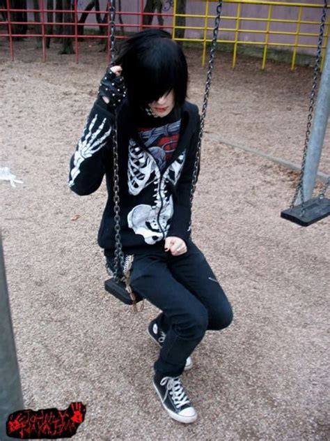 Pin By Love On Emos Chicos Cute Emo Boys Scene Outfits Hot Emo Guys