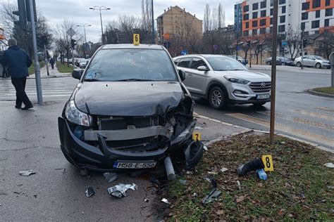 FOTO Saobraćajna nesreća u Nedžarićima Automobil udario pješaka na