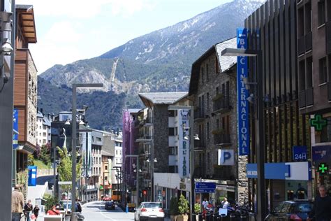 andorra shopping - mobile wallpapers