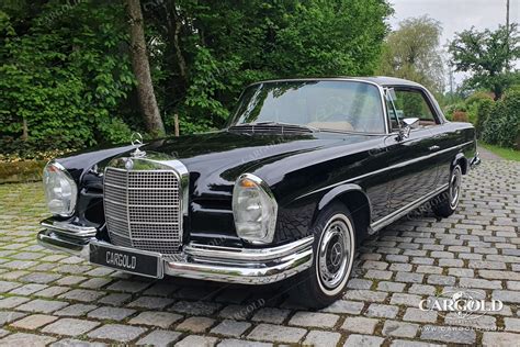 Mercedes 280 SE Coupé by Cargold