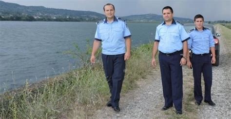 Ei sunt eroii de care are nevoie România Trei polițiști au salvat de