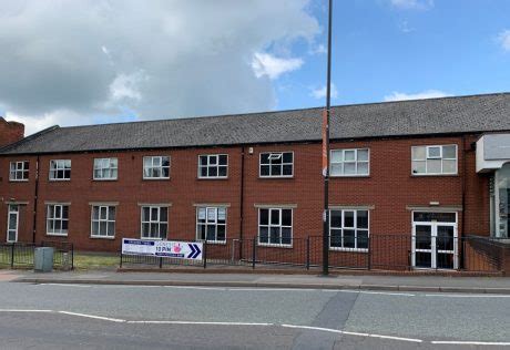 SELF-CONTAINED OFFICE SUITE WITHIN ALFRETON TOWN CENTRE - FHP FHP