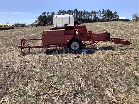 1977 Hesston 4500 Small Square Baler Bigiron Auctions