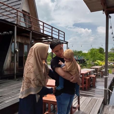 yesi gasela atyesigasela threads