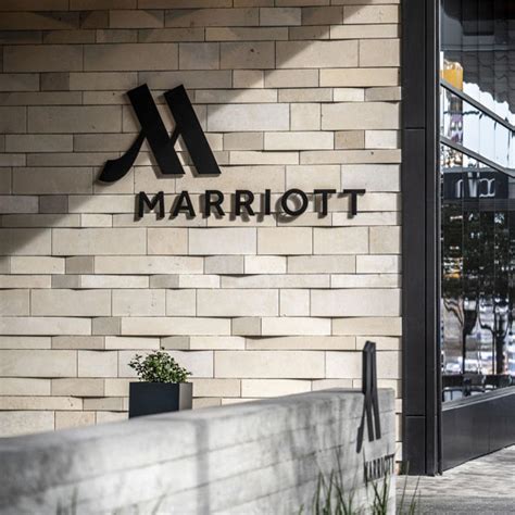 How to Save on Hotel Stays With Marriott Bonvoy Rewards