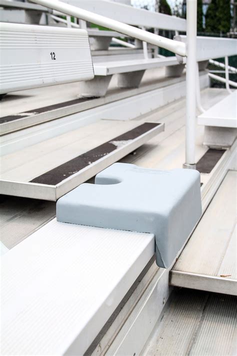 Bleacher Seat Cushion - RelaxoBak