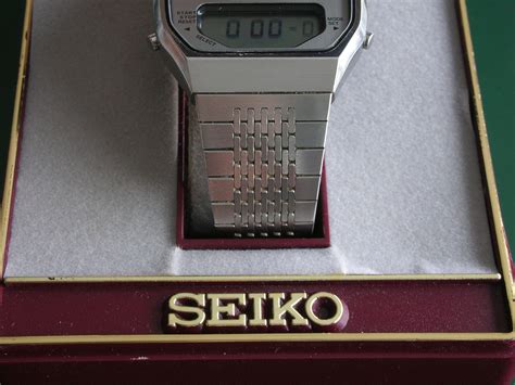 Seiko Vintage H239 5020 Robot Watch