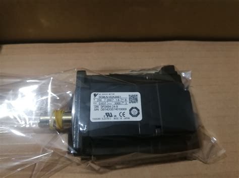 Yaskawa Ac Servo Motor Sgmjv A A Sgmjv A A New Free Expedited