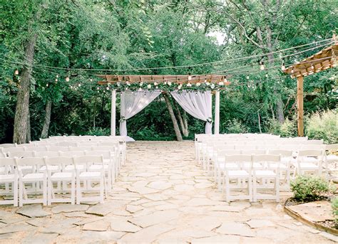 Wildwood Inn, Denton | European, Nature-Inspired Wedding Venues in TX