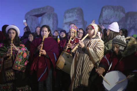 Antlers And Fancy Dress Stonehenge Welcomes 8 000 Visitors For Summer