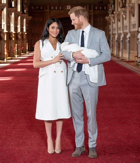 Prince Harry And Meghan Debut Newborn Son Archie Harrison Mountbatten Windsor Abc News