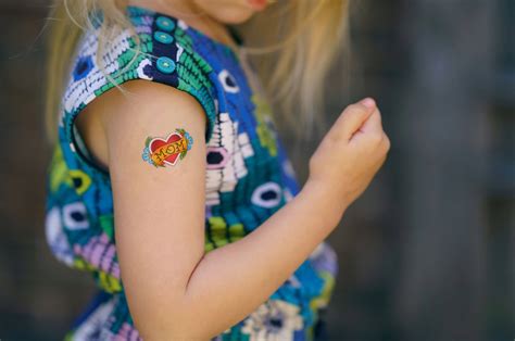 Comment enlever un tatouage éphémère pour enfant Utilement