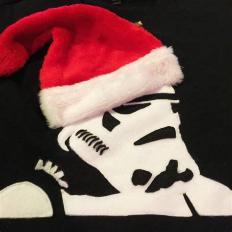 Albums 96 Pictures Storm Troopers Put Up Christmas Tree Excellent