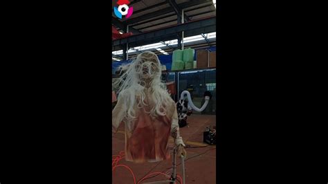 Customized Lifelike Horror Animatronics Zombie Model For Haunted House ...