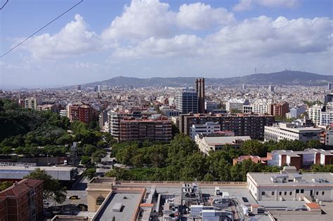 In Photos A Cable Car Trip Across Barcelonas Old Harbour From Mount