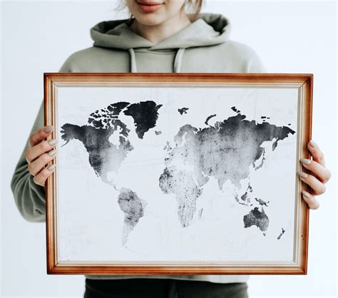 Printable World Map black & White - Etsy