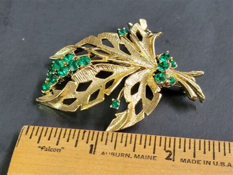 Emerald Green Rhinestone Leaf Brooch Pin Emerald Gree… Gem