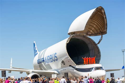 Découvrez le Beluga XL le dernier avion cargo Airbus Airbus Beluga