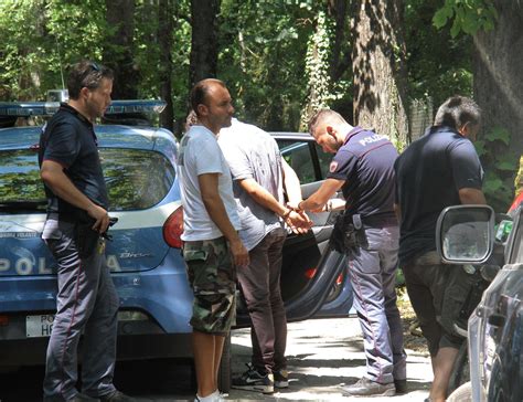 Furti In Ville Banda Nel Mirino Un Arresto E Continua La Caccia All Uomo