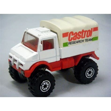 Hot Wheels - Mercedes-Benz Castrol Unimog - Global Diecast Direct