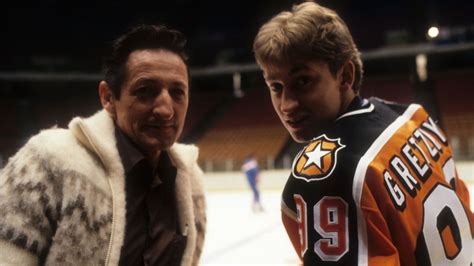 Walter Gretzky dies at 82, father of Wayne Gretzky | NHL.com