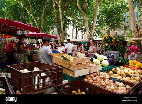 Morning Market At The Place Richelme Aix En Provence France Stock