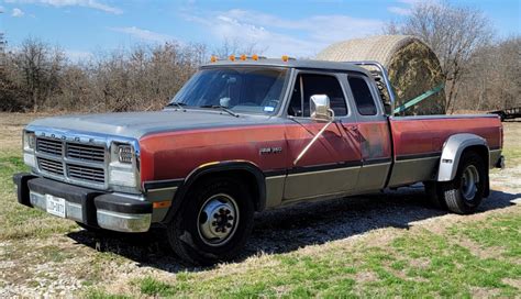 1st Gen Cummins Dually 4x4