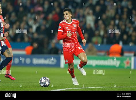 Joao Cancelo Bayern Hi Res Stock Photography And Images Alamy