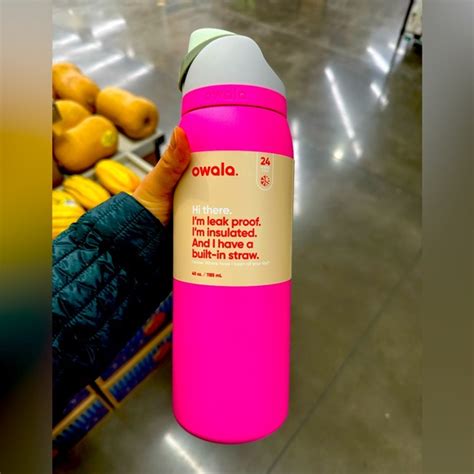 Owala Dining Owala 42 Oz Color Drop Freesip Stainless Steel Water Bottle Serene Hot Pink New