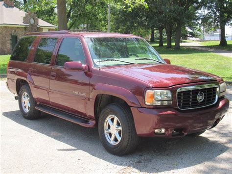 1999 Cadillac Escalade Suv For Sale 161 Used Cars From 2455